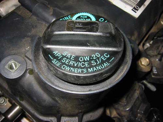 What Is OW-20 Oil? - Best Oil for Toyota Vehicles What Is OW-20 Oil? - Best Oil for Toyota Vehicles