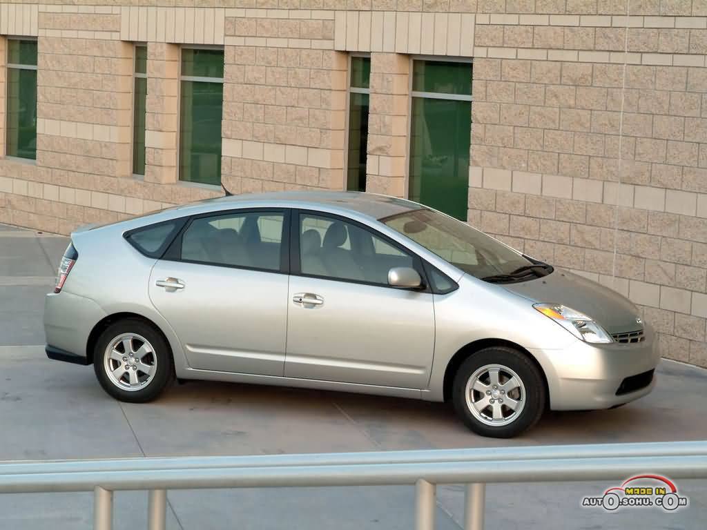 Prius Jim Sikes Prius allegedly sped down a California expressway at speeds reaching 90 mph