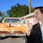 How to Tell If a Used Car Salesperson Is Shady
