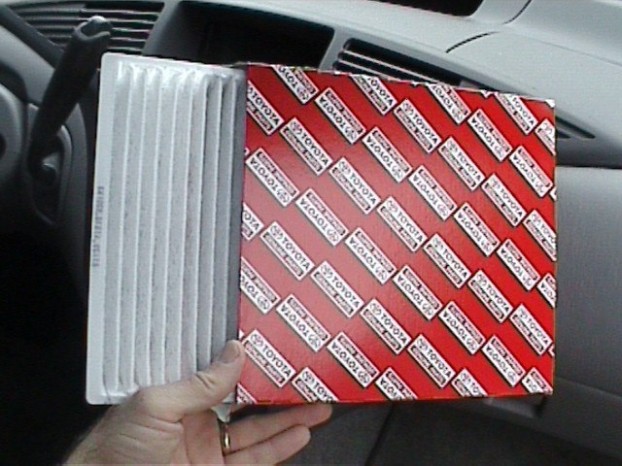 Toyota Maintenance - How to Change Cabin Air Filter Toyota Maintenance - How to Change Cabin Air Filter