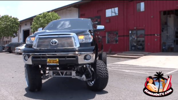 Mini-Monster Truck Toyota Tundra Crew Platinum Max - Featured Ride Mini-Monster Truck Toyota Tundra Crew Platinum Max - Featured Ride