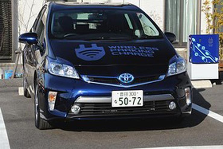 Toyota Tests New Wireless Charging System for EV Cars Toyota Tests New Wireless Charging System for EV Cars