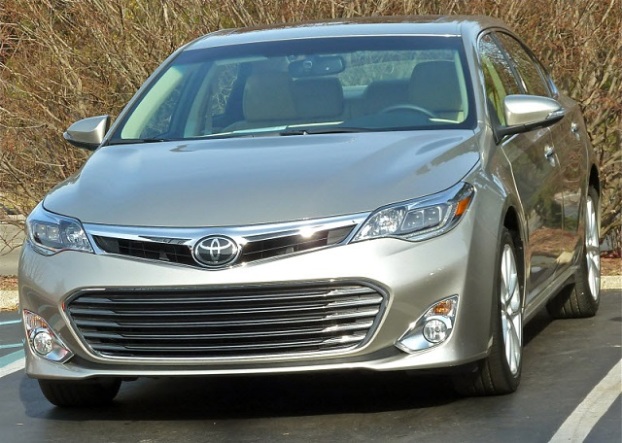 Toyota Avalon Grille