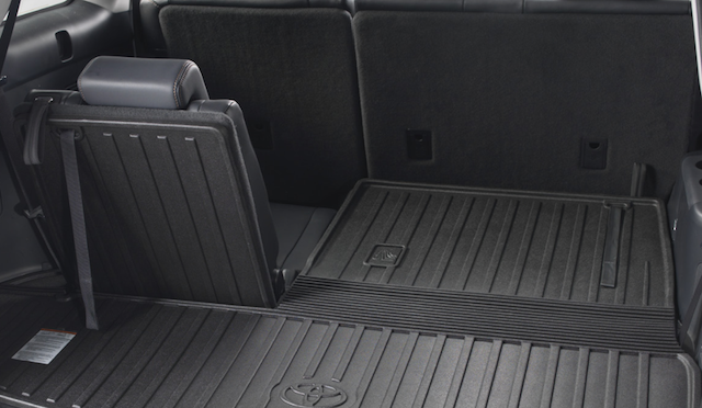 Toyota Highlander cargo liner PT924-48140-20 Toyota Highlander cargo liner PT924-48140-20