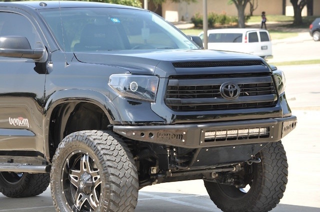 Venom Tundra 12 Venom Tundra 12