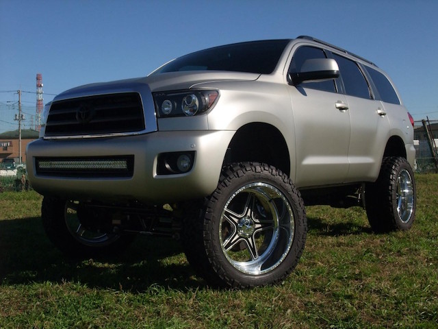 silver Lifted Sequoia silver Lifted Sequoia