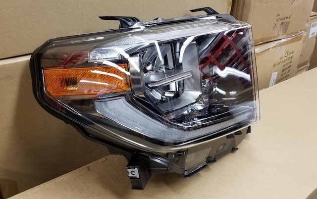 new toyota Headlight new toyota Headlight