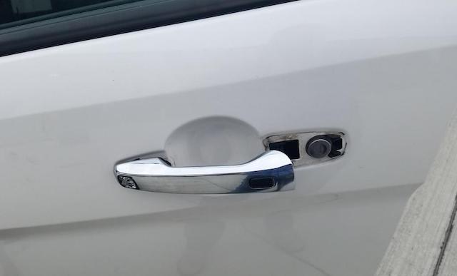 Handle off