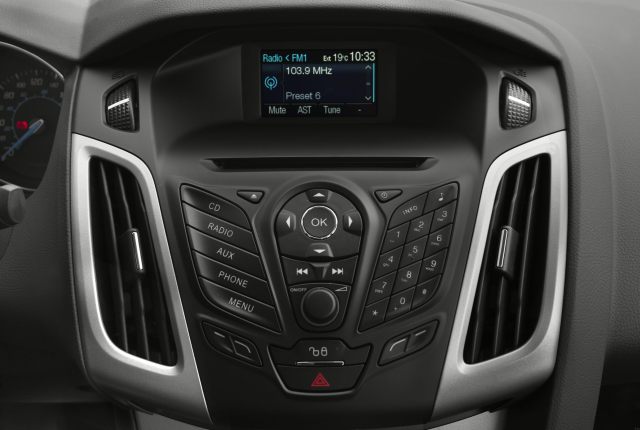 Ford radio