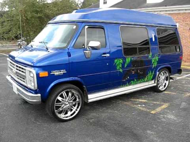 Wild chevy van paint 7