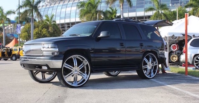 02 Tahoe rims