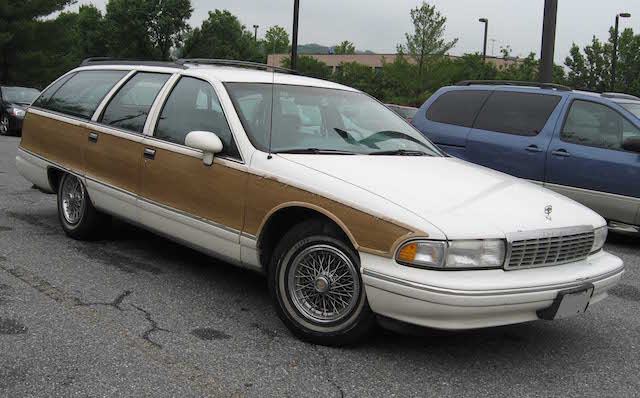 Caprice wagon brwn white
