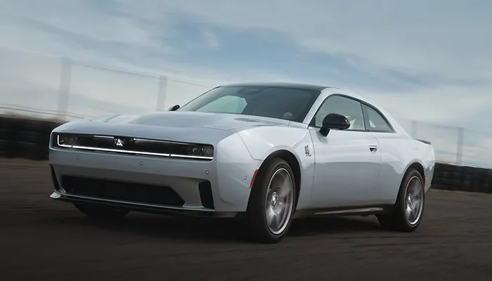 Mopar&reg; Accessory Brochure - Dodge Charger Daytona