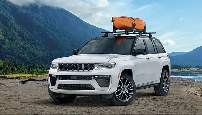 Mopar&reg;  Accessory Brochure - Jeep Grand Cherokee WL