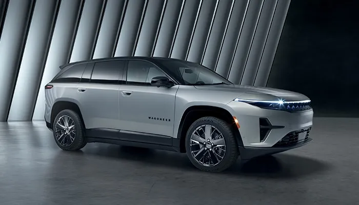 Mopar&reg; Accessory Brochure - Jeep&reg; Wagoneer S