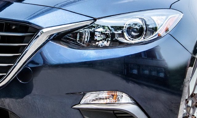 Blue mazda light