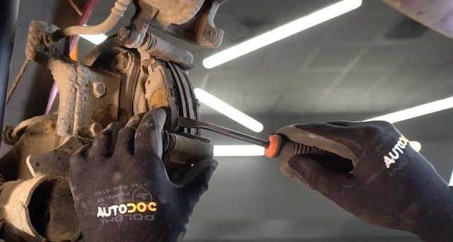 replace nissan brake pads replace nissan brake pads