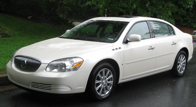 Buick 4dr white sedan