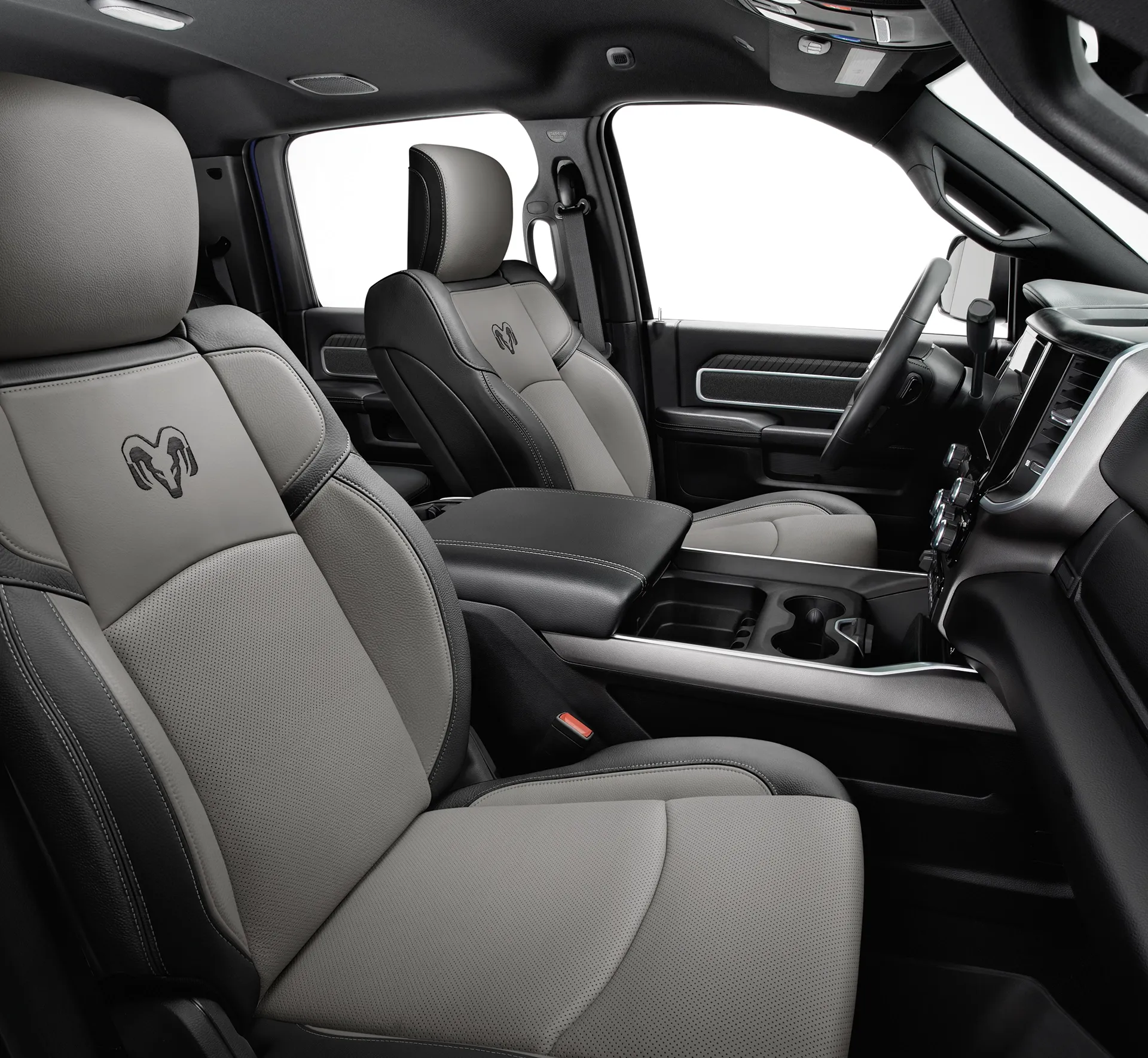 Stellantis Mopar Image