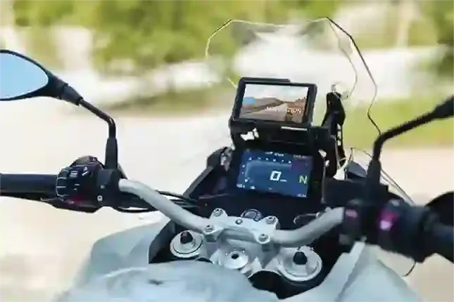  ConnectedRide Navigator