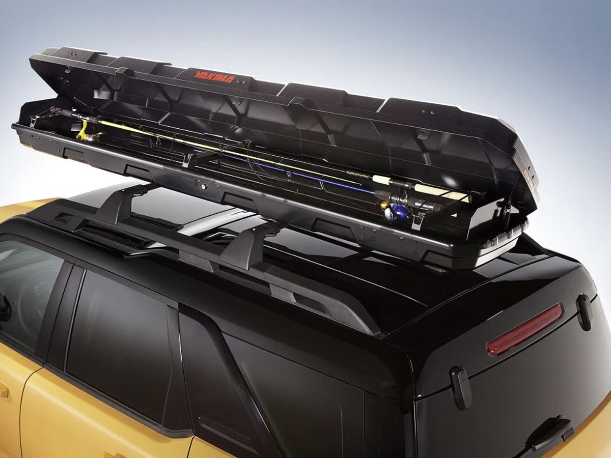 VM1PZ-7855100-F Yakima Roof-Mounted Fishing Rod Box 