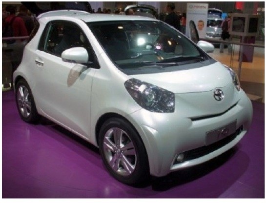 Toyota iQ