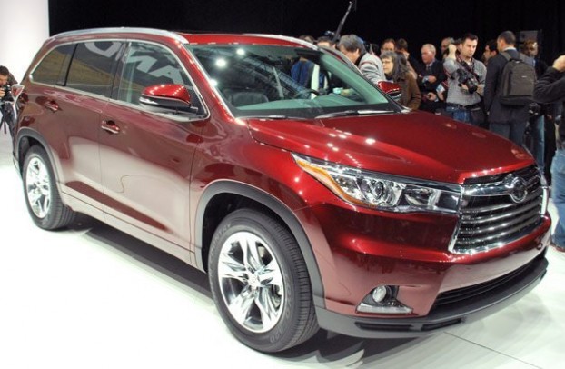 2014 Toyota Highlander Debuts in New York