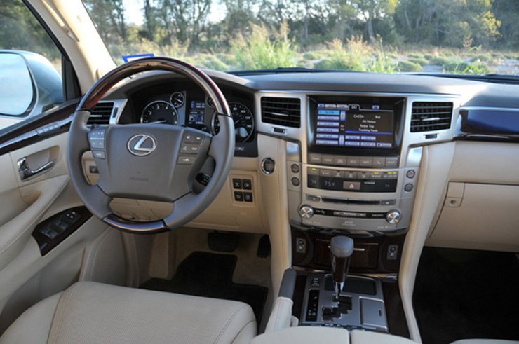 2014 Lexus LX 570 Review
