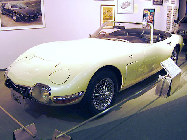 Toyota 2000gt 2
