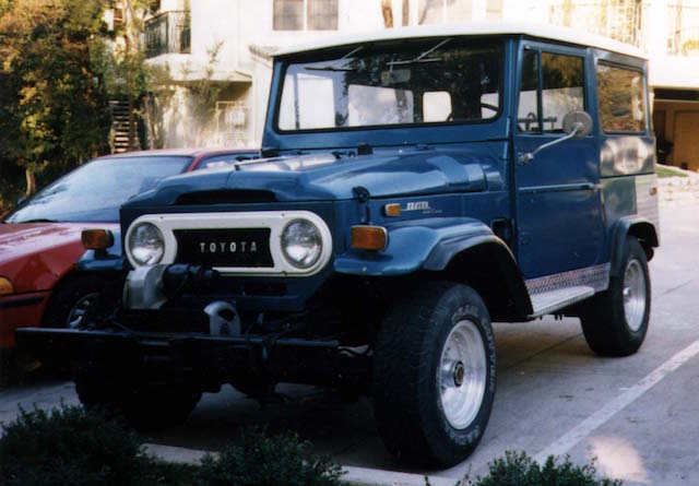 Land Cruiser classic blue