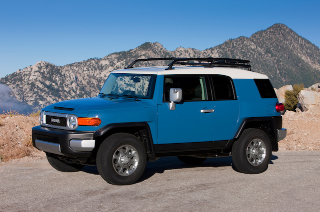 Toyota FJ Cruiser 2