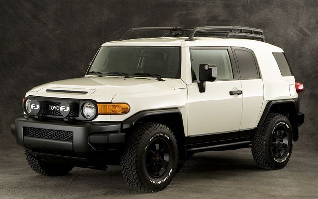Toyota FJ Cruiser 3