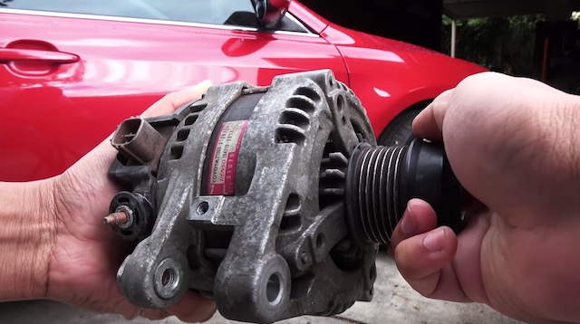 Image 9: Change alternator