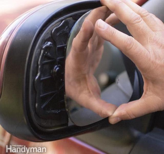 How to Remove Toyota Side Mirror Glass: Easy Step-by-Step Guide