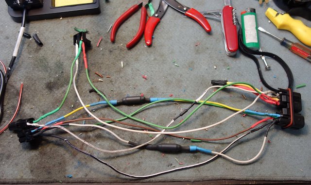 Headlight wiring