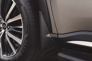 Nissan Splash Guards Image