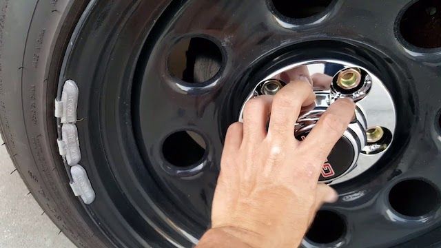 GMC center wheel cap GMC center wheel cap