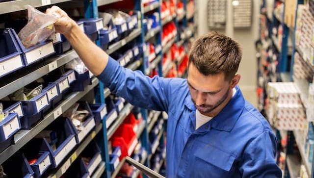 Parts shelf Parts shelf