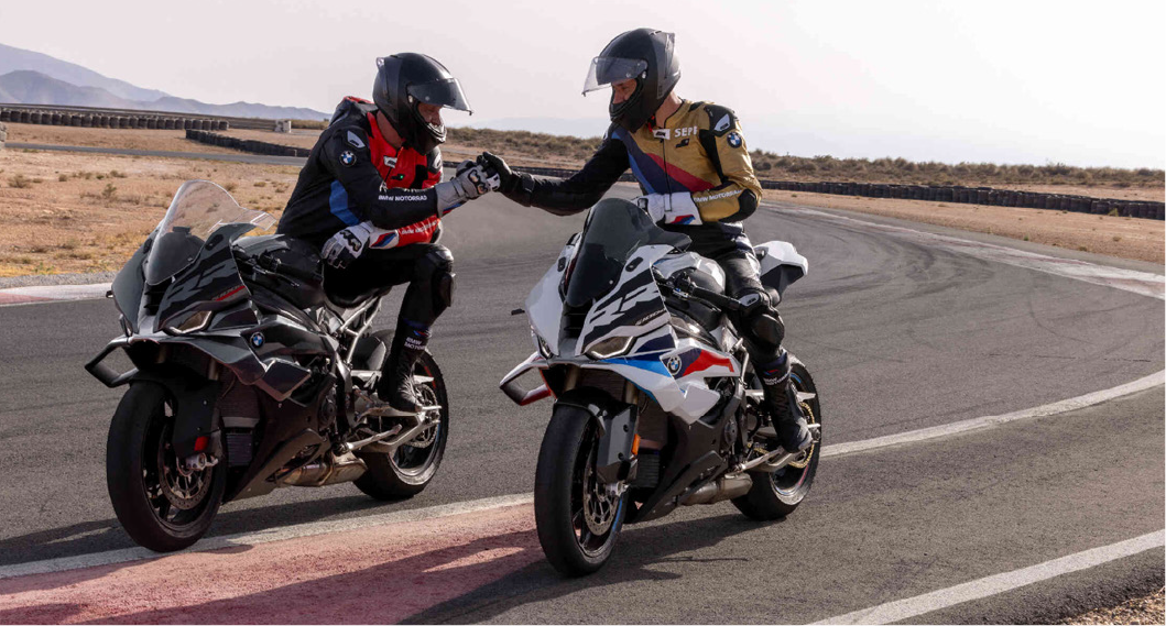 BMW Motorrad ラリースーツブラック サイズ25 BMW Motorrad North America 2022 Riding Apparel - Cycle News