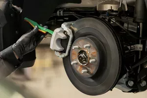 INFINITI Brakes Image