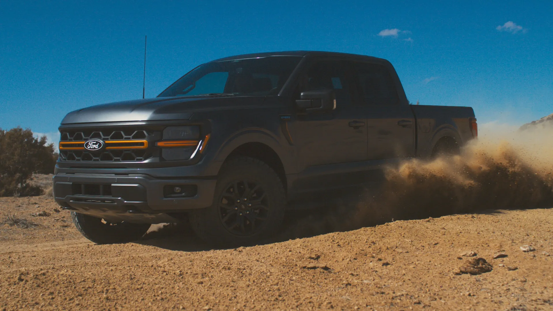 Ford F-150 Off Road on Dirt Ford F-150 Off Road on Dirt