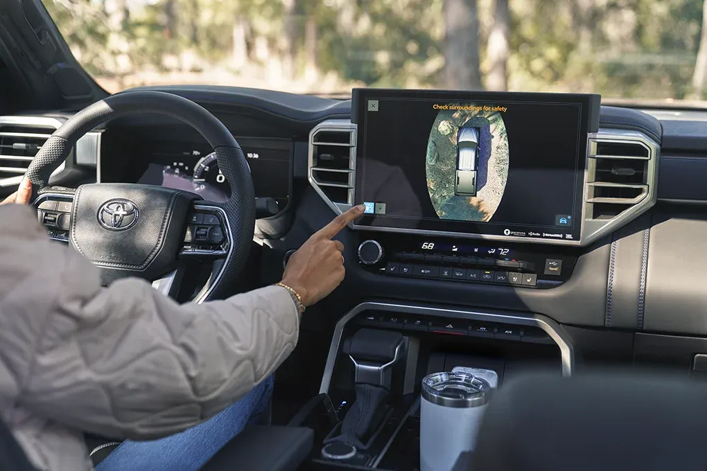 Tundra Interior cockpit