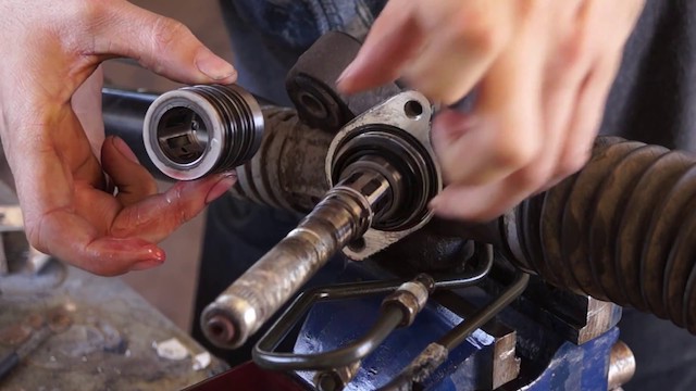 Steer gears