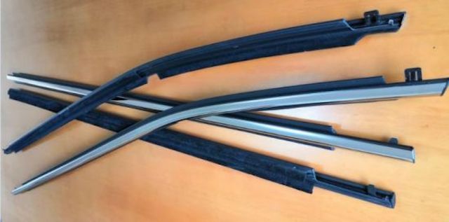 Toyota belt molding set Toyota belt molding set