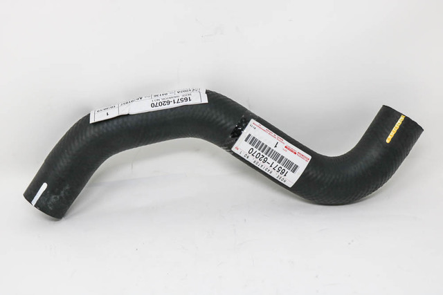 Toyots radiator hose