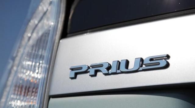 Prius badge