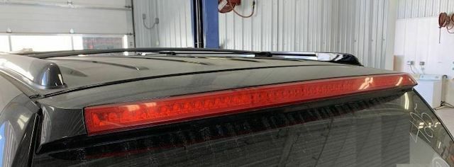 Escalade high mount brake light