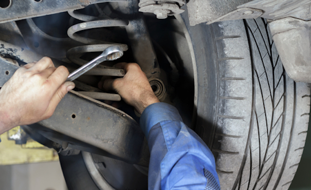 How To Diagnose A Failing Shock Absorber