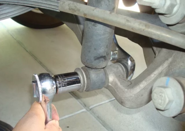 Are OEM GM Shock Absorbers Better Than Aftermarket?