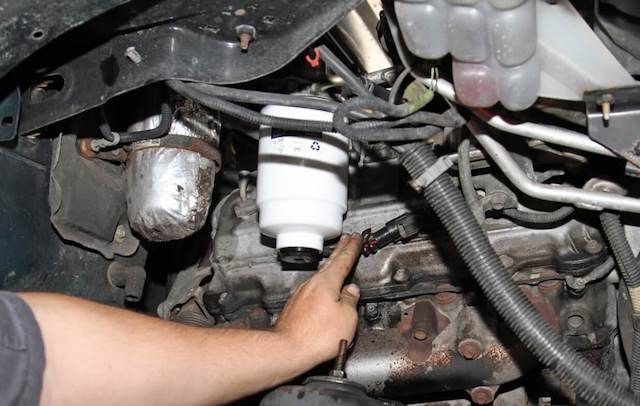 How To Diagnose A Failing Fuel Filter Housing